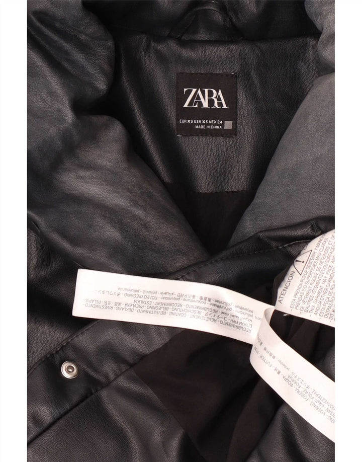 Giacca imbottita oversize in ecopelle da donna Zara UK 6 XS poliuretano nero