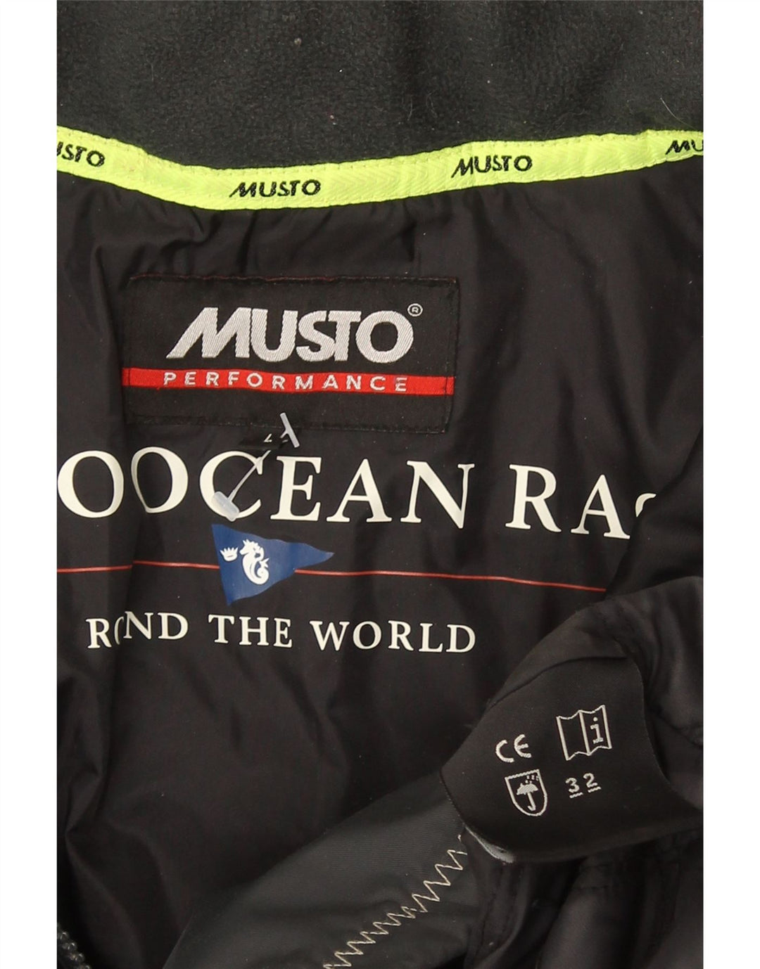 Giacca a vento con cappuccio da uomo Musto UK 40 Large in nylon nero