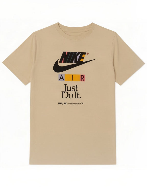 T-shirt grafica Nike da ragazzo 13-14 anni XL Bianco sporco