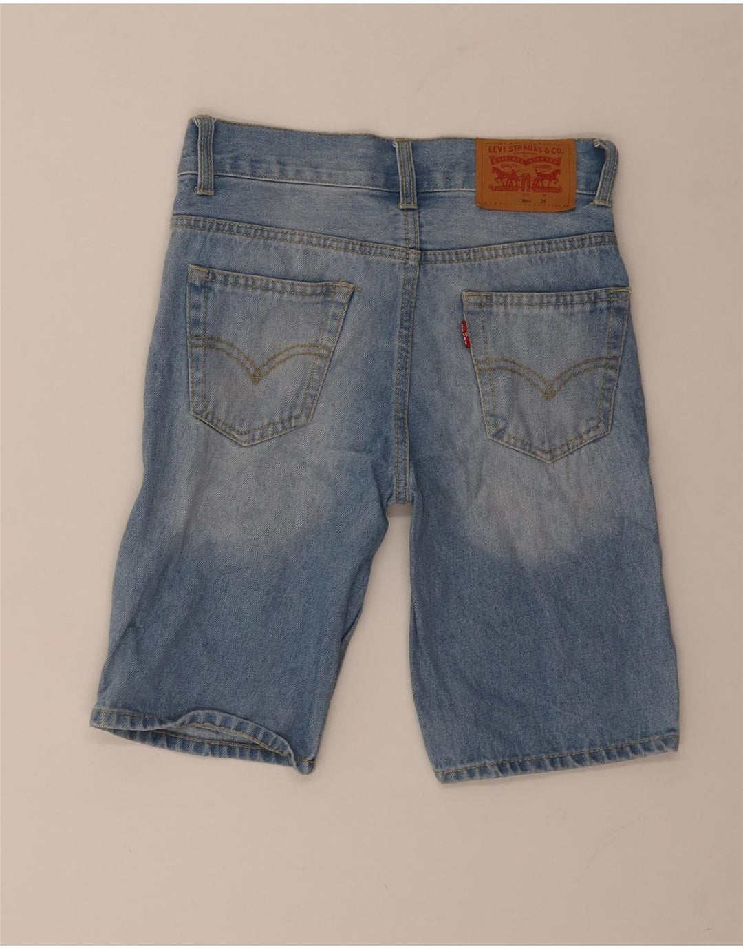 Pantaloncini di jeans regolari Levi's Boys 505 7-8 anni W24 cotone blu