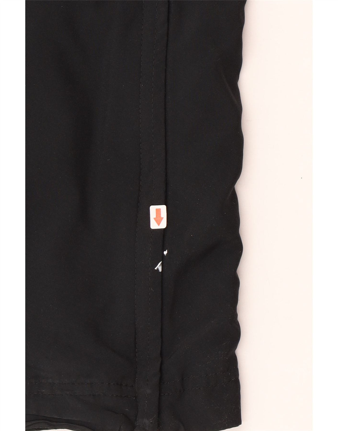 Pantaloni da tuta Nike Dri Fit da uomo di colore nero medio