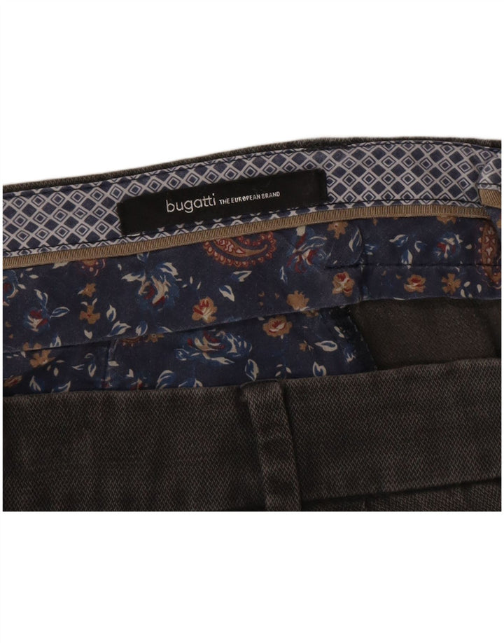 Pantaloni chino affusolati da uomo Bugatti W38 L27 Grigi