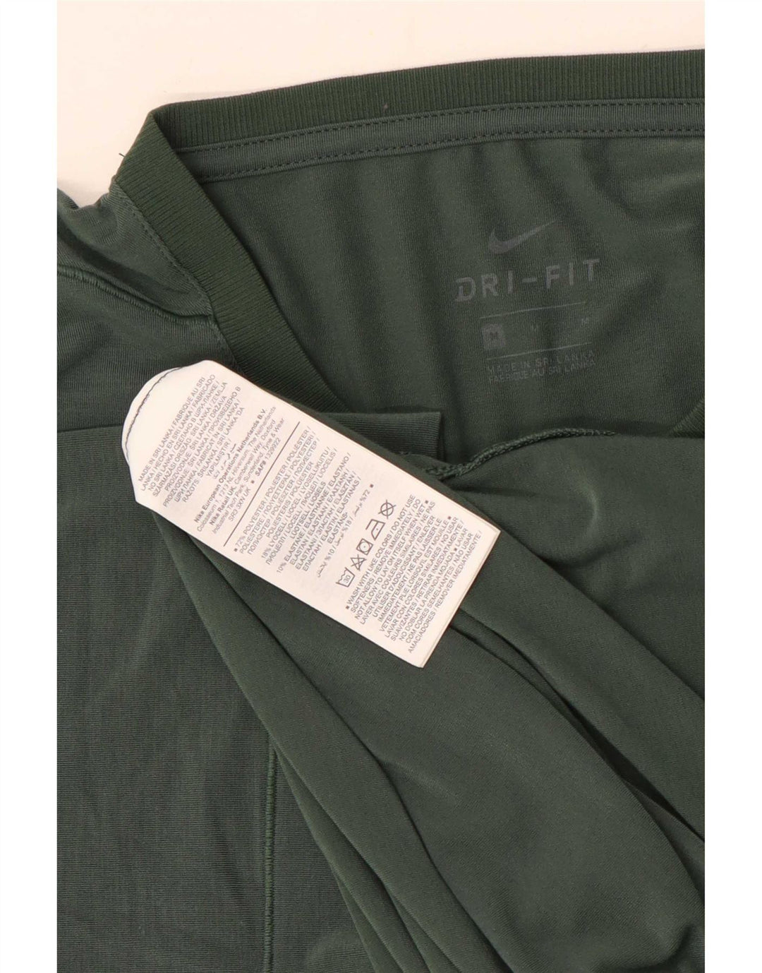T-shirt Nike Dri Fit da uomo in poliestere verde medio