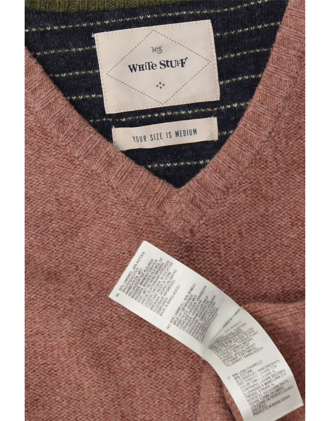Maglione da uomo con scollo a V di White Stuff Lana d'agnello rosa medio