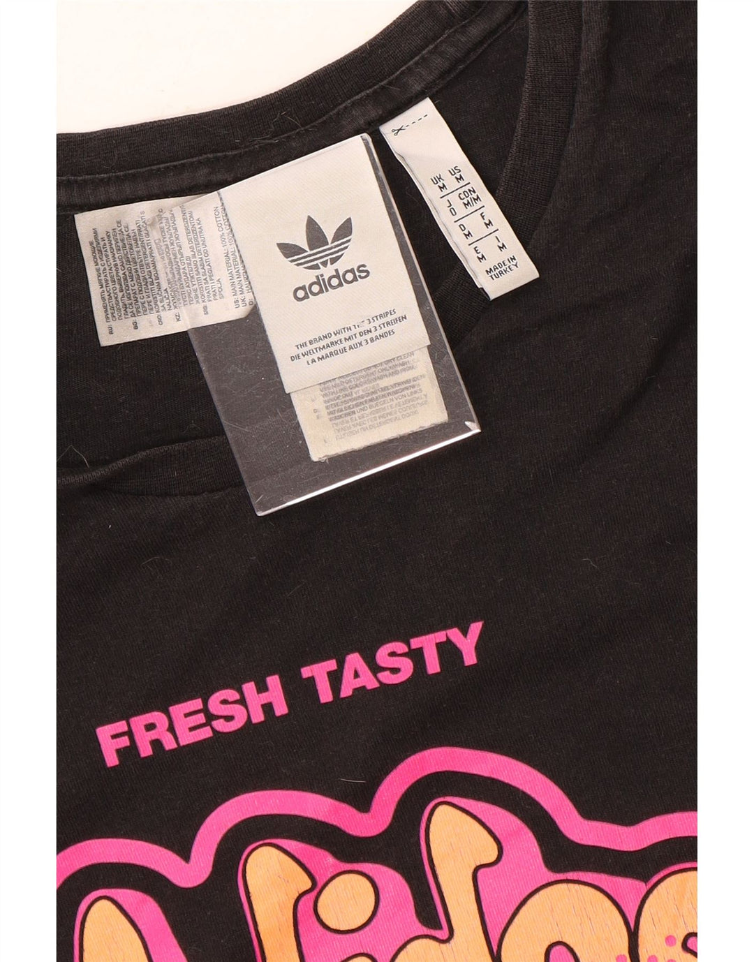 T-shirt grafica da uomo Adidas Top in cotone nero medio