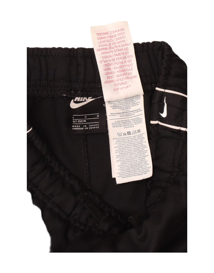 NIKE Boys Graphic Sport Shorts 12-13 Years Large  Black Polyester Vintage Nike and Second-Hand Nike from Messina Hembry 