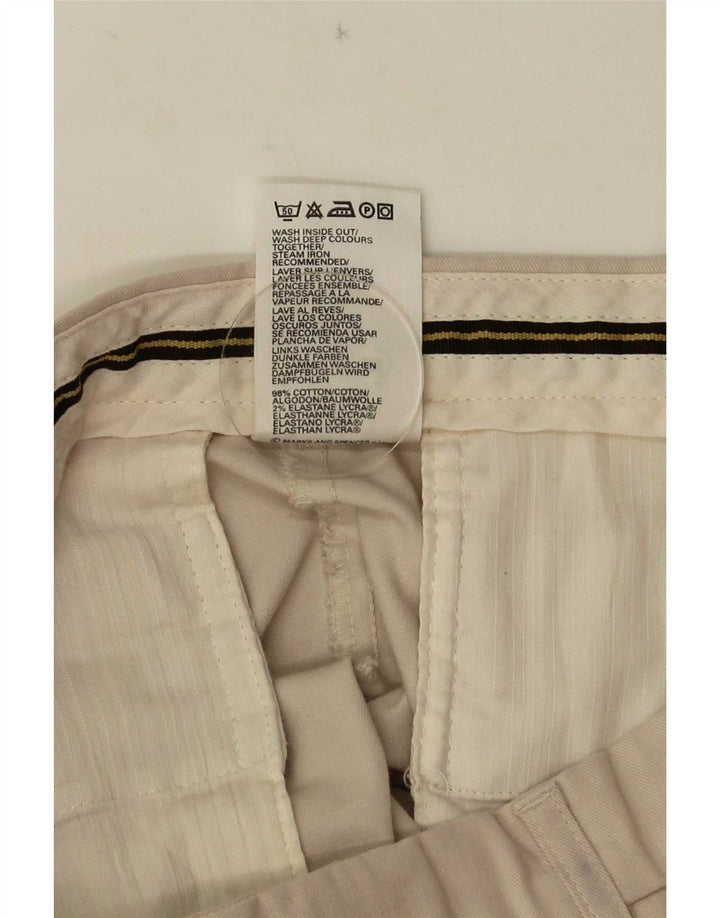 Pantaloni da abito con pegging da uomo Marks & Spencer W34 L31 in cotone beige