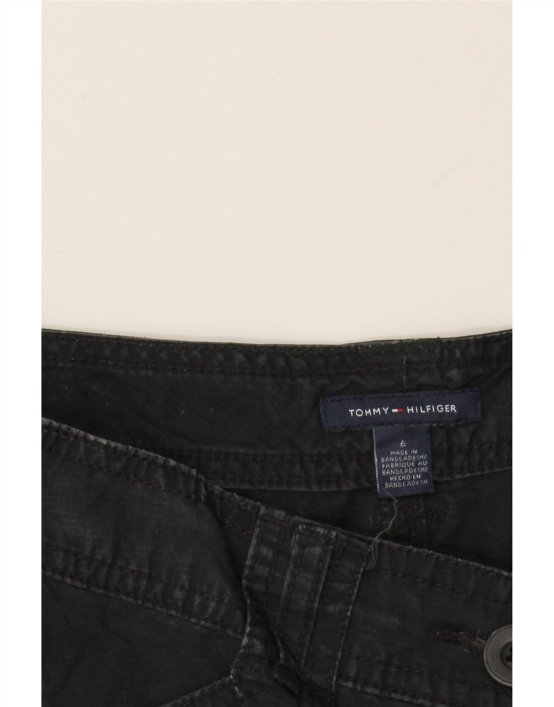 TOMMY HILFIGER Womens Cargo Shorts US 6 Medium W30 L8 Black Vintage Tommy Hilfiger and Second-Hand Tommy Hilfiger from Messina Hembry 