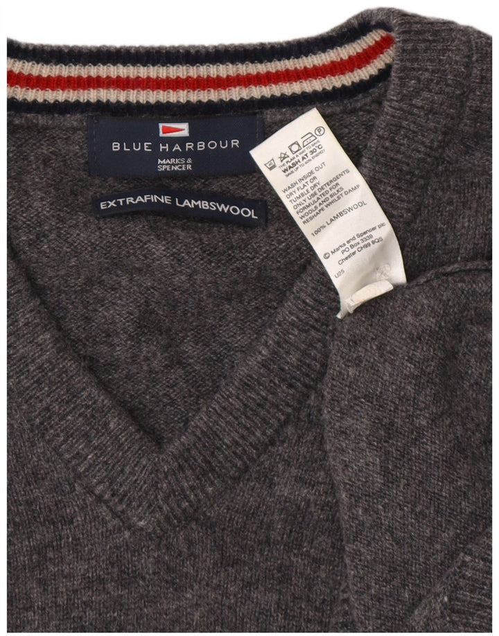 Maglione da uomo Marks & Spencer Blue Harbour con scollo a V grigio medio screziato