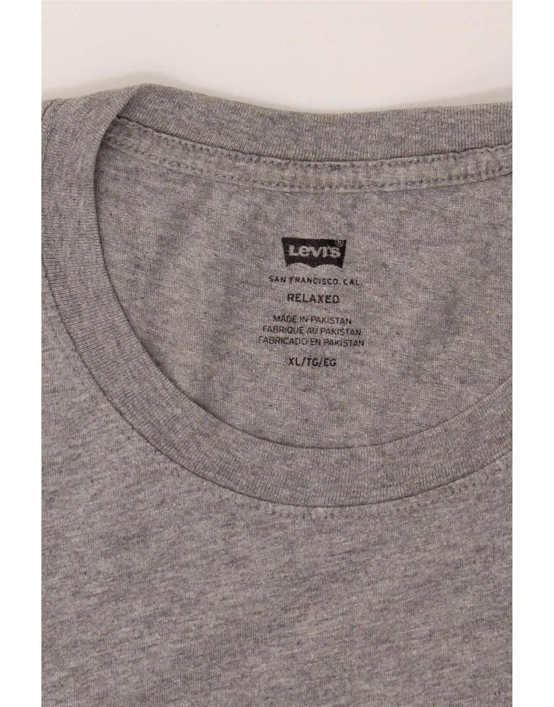 LEVI'S Mens Relaxed Fit T-Shirt Top XL Grey Vintage Levi's and Second-Hand Levi's from Messina Hembry 
