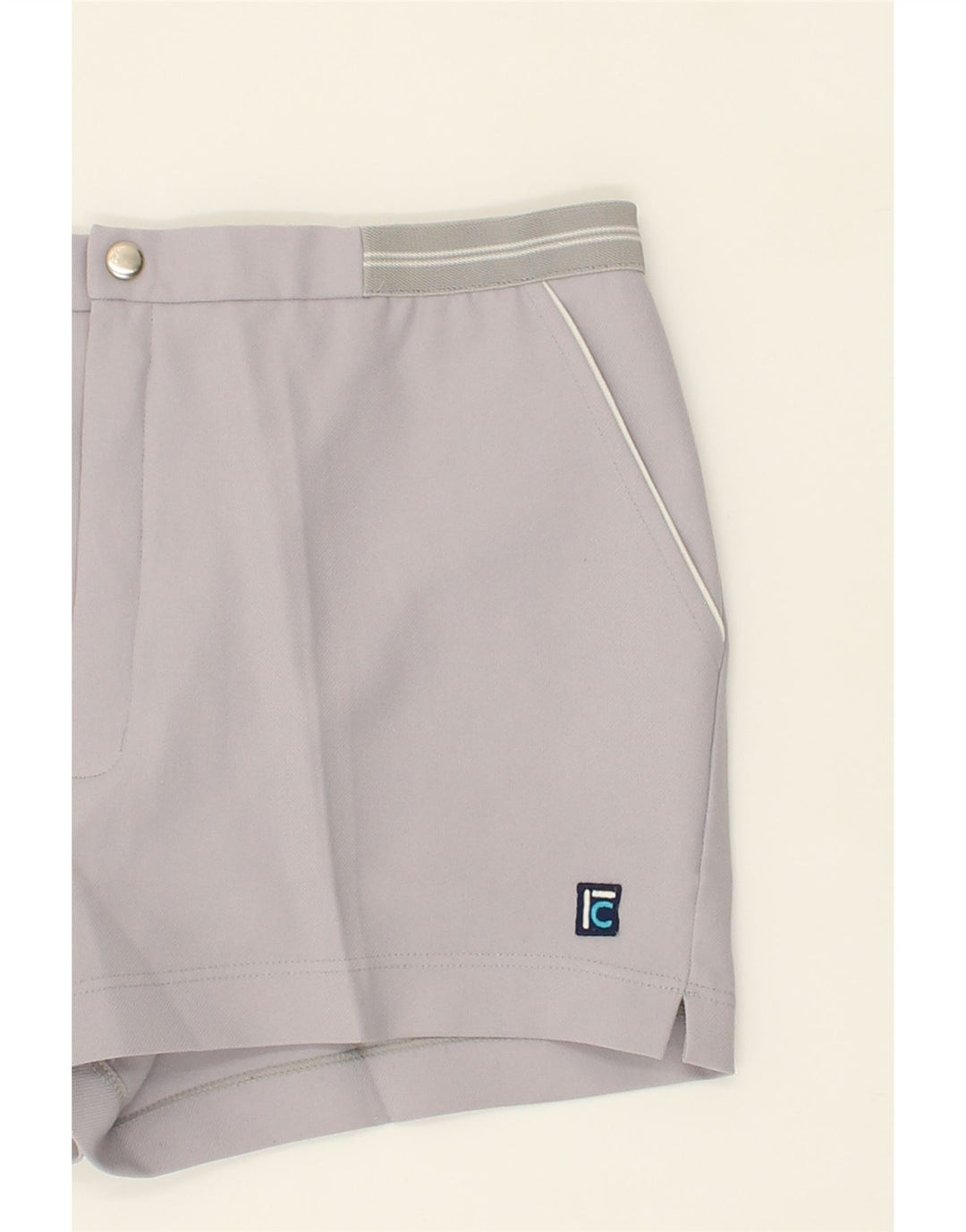 VINTAGE Womens Chino Shorts W34 Large Grey Vintage Vintage and Second-Hand Vintage from Messina Hembry 