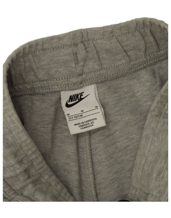 Pantaloni della tuta da ragazzo Nike Joggers 10-11 anni in cotone grigio medio
