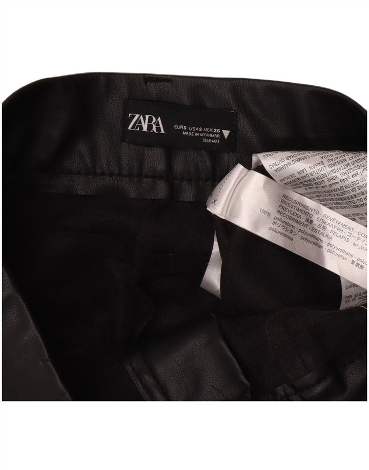 Pantaloni Zara da donna in ecopelle bootcut piccoli W26 L27 poliuretano nero
