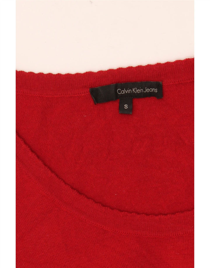CALVIN KLEIN JEANS Maglione da donna con scollo a barca con grafica UK 10 piccolo rosso