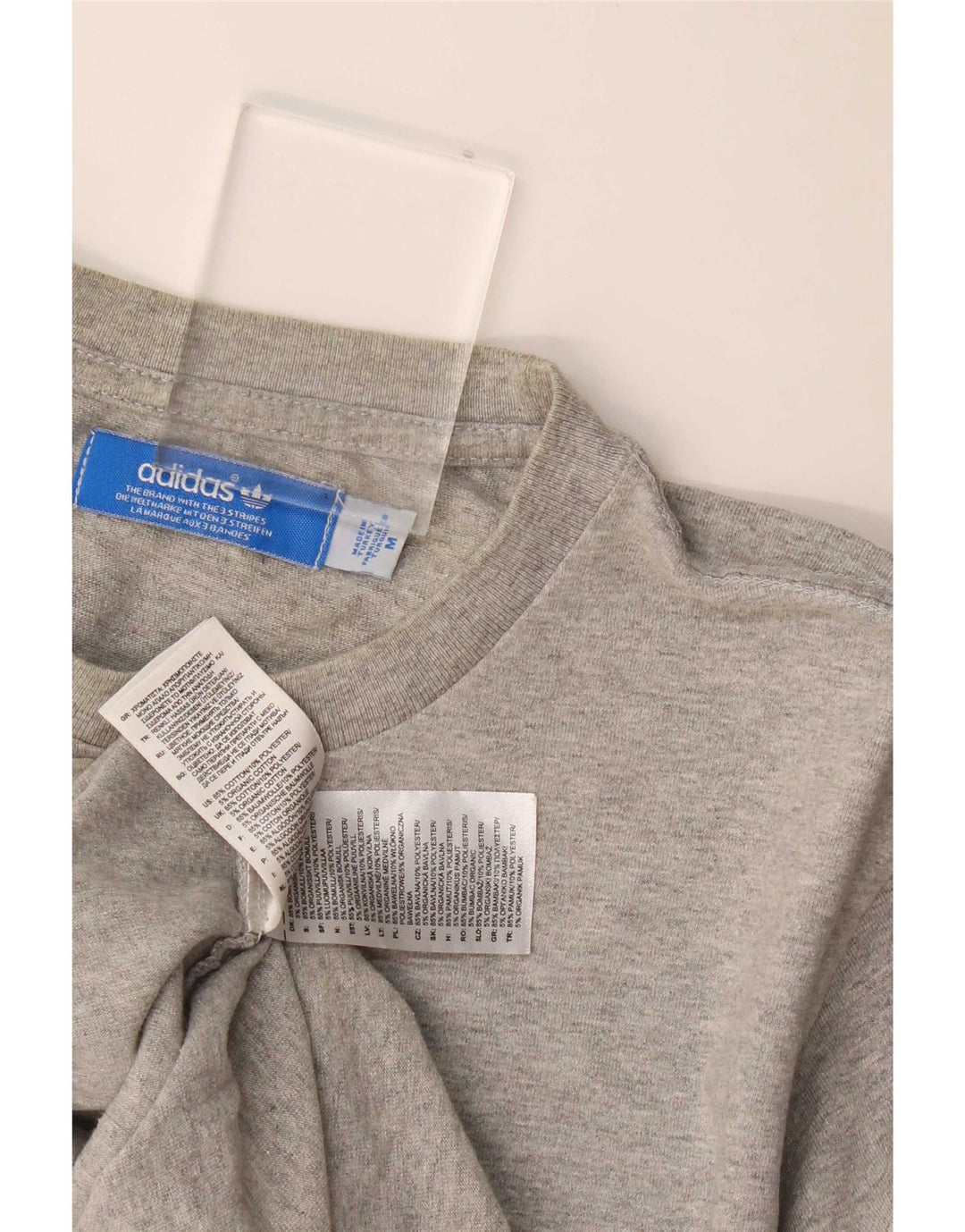 T-shirt grafica da uomo Adidas Top in cotone grigio medio