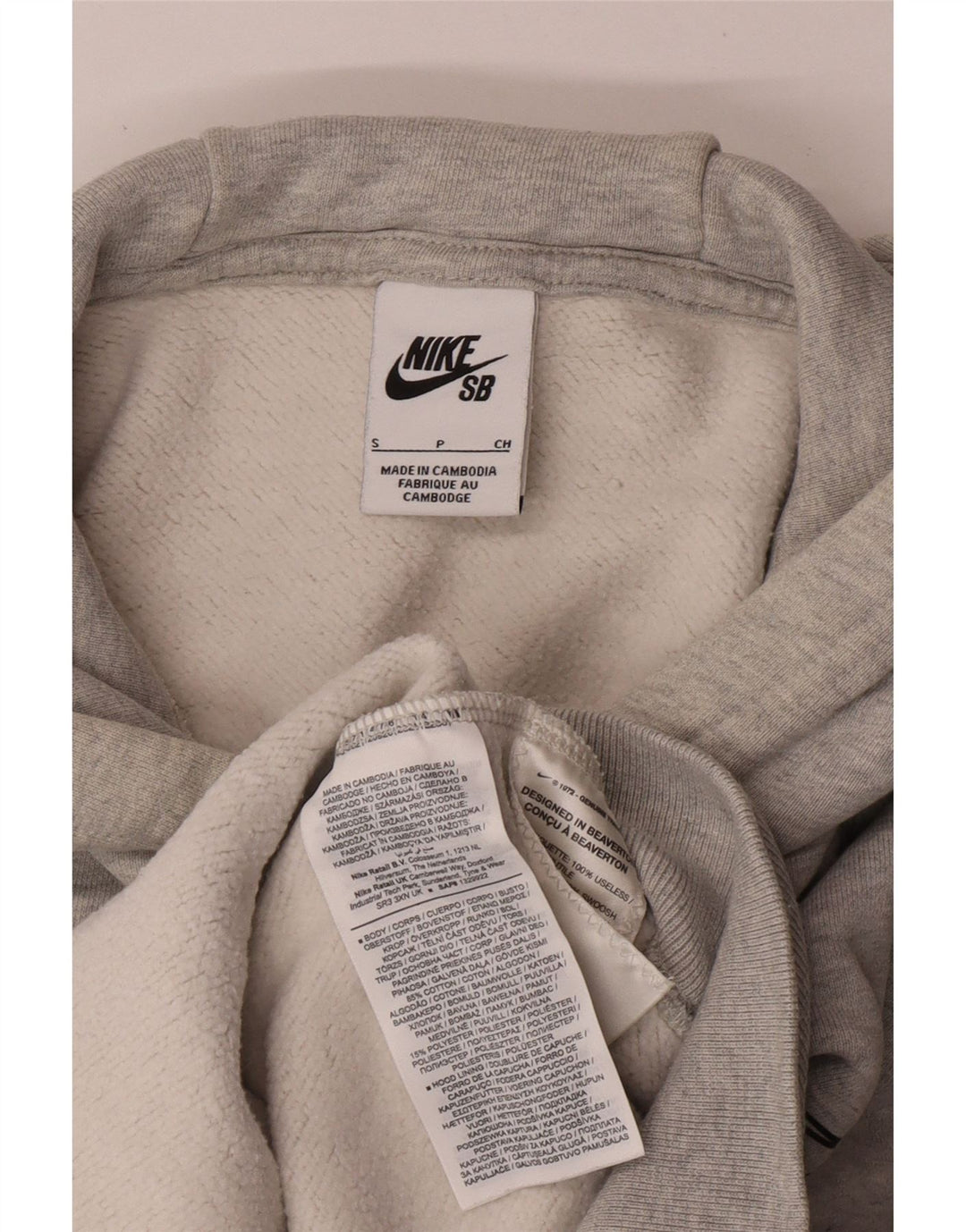 Felpa con cappuccio grafica Nike da uomo piccola in cotone grigio