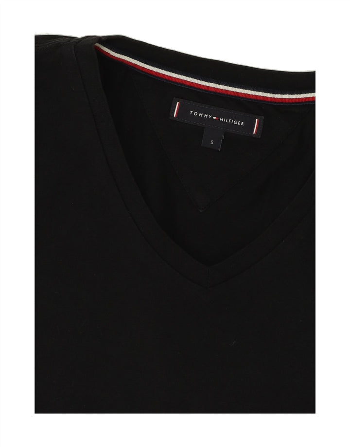 TOMMY HILFIGER Mens T-Shirt Top Small Black Cotton Vintage Tommy Hilfiger and Second-Hand Tommy Hilfiger from Messina Hembry 