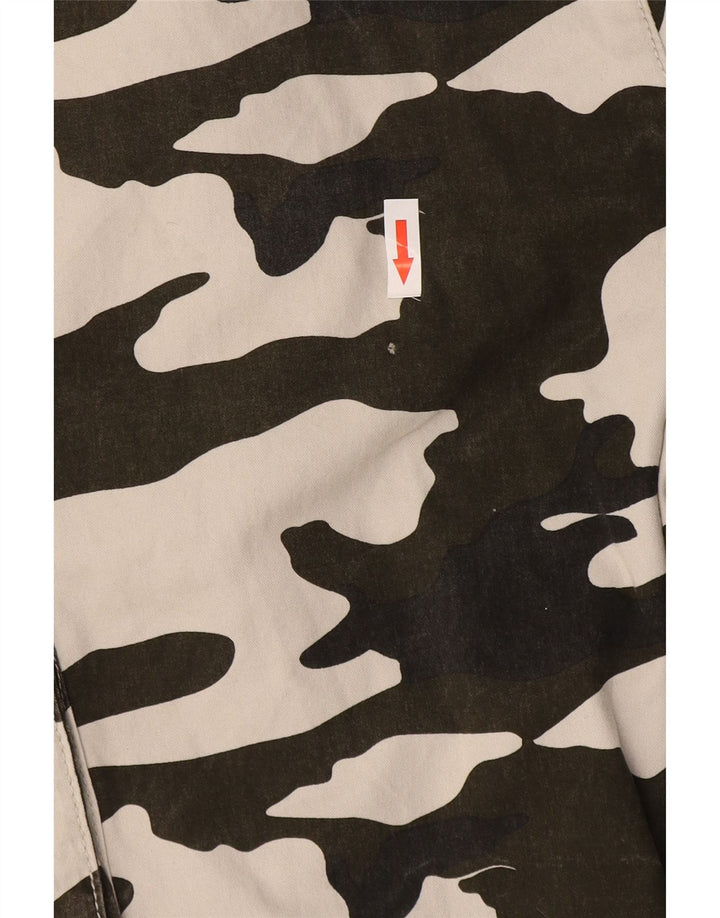 Pantaloncini cargo da uomo French Connection W34 Large Khaki Camouflage