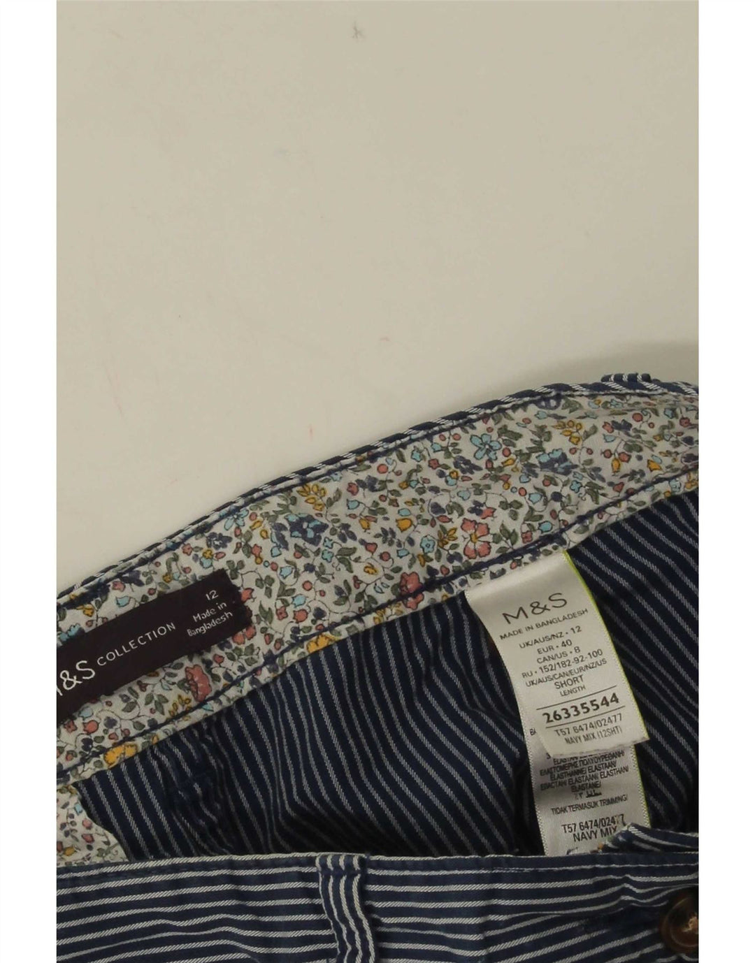 Pantaloni corti da donna Marks & Spencer UK 12 medi W30 L26 Blu navy