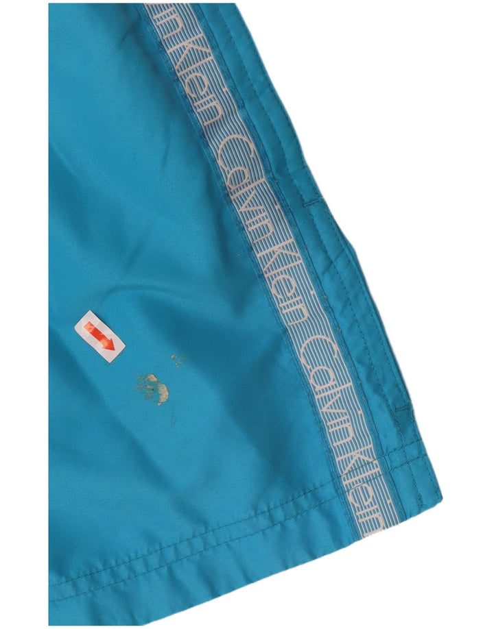 CALVIN KLEIN Pantaloncini da bagno grafici da uomo grandi in poliestere blu