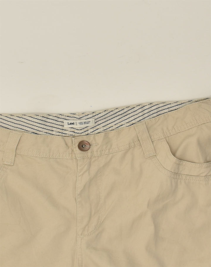 LEE Womens Casual Shorts US 14 XL W36 Beige Cotton | Vintage Lee | Thrift | Second-Hand Lee | Used Clothing | Messina Hembry 