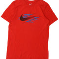 T-shirt grafica Nike da uomo con taglio atletico, piccola, in cotone rosso