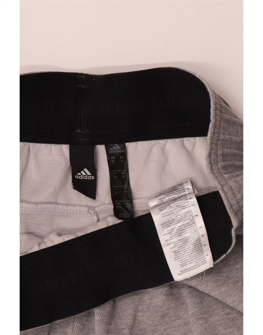 Pantaloncini sportivi da uomo Adidas in cotone grigio medio