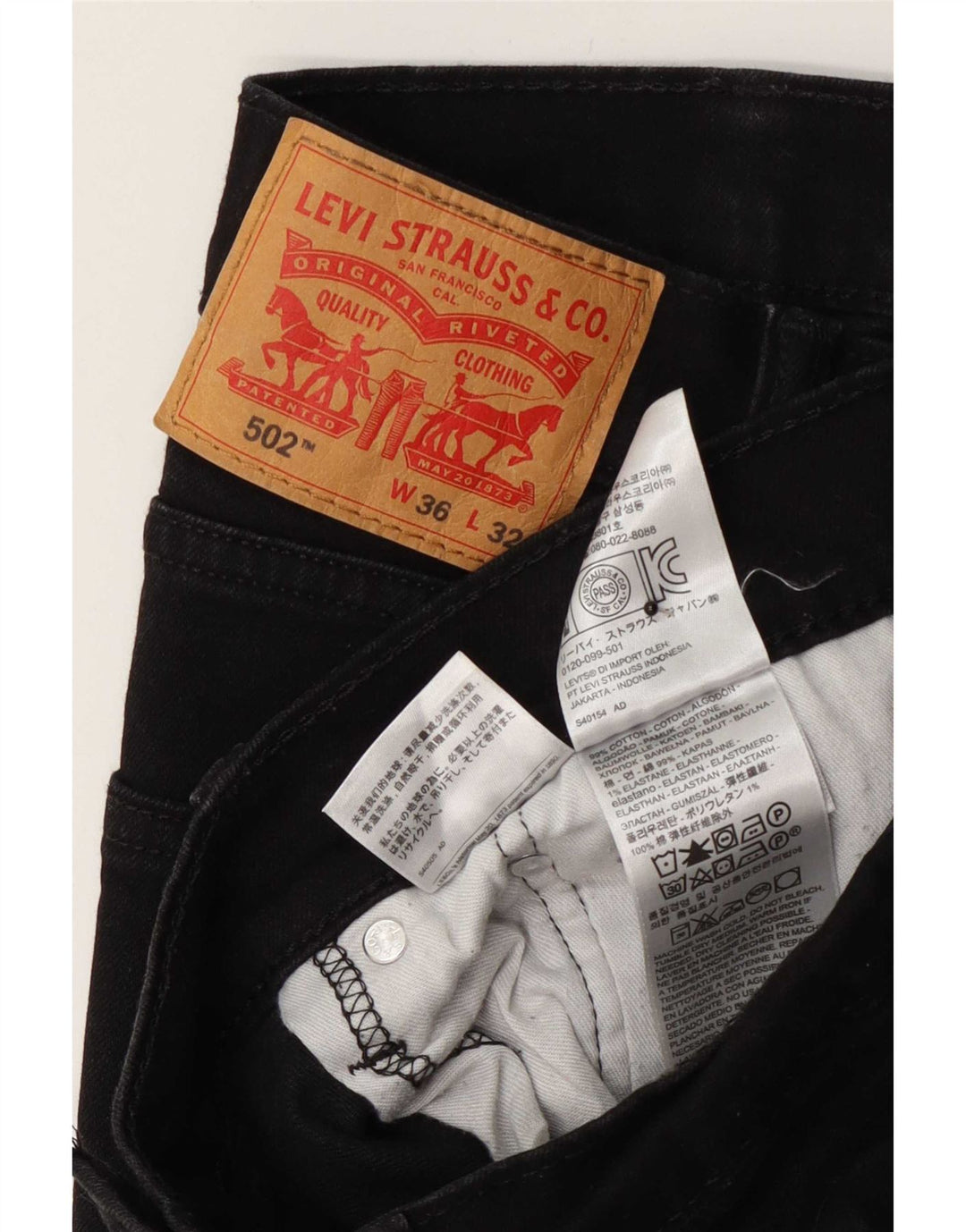 Levi's Uomo 502 Jeans affusolati W36 L32 Cotone Nero