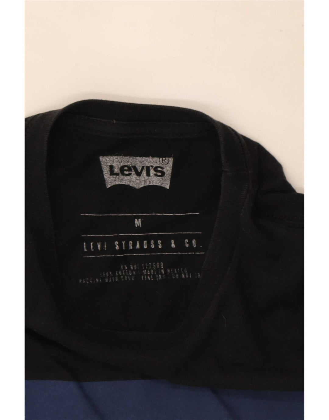 T-shirt grafica da uomo Levi's Top nera media