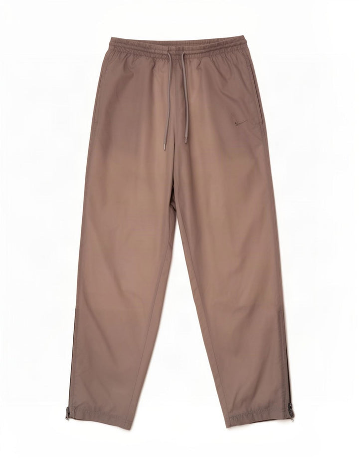 Pantaloni da tuta Nike da uomo piccoli in nylon grigio