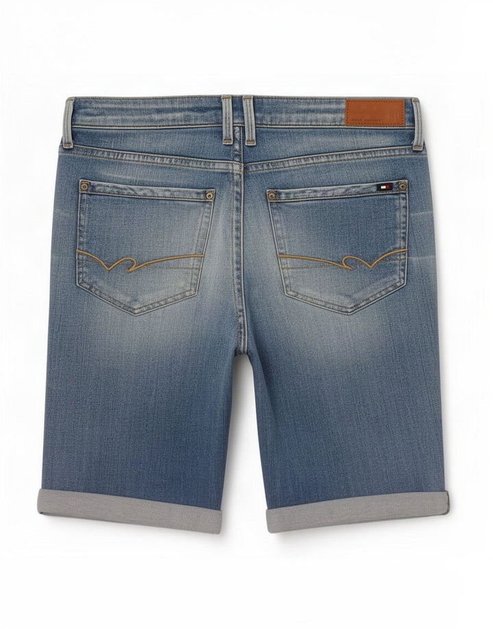 Pantaloncini di jeans invecchiati Tommy Hilfiger da donna Milano medi W30 blu
