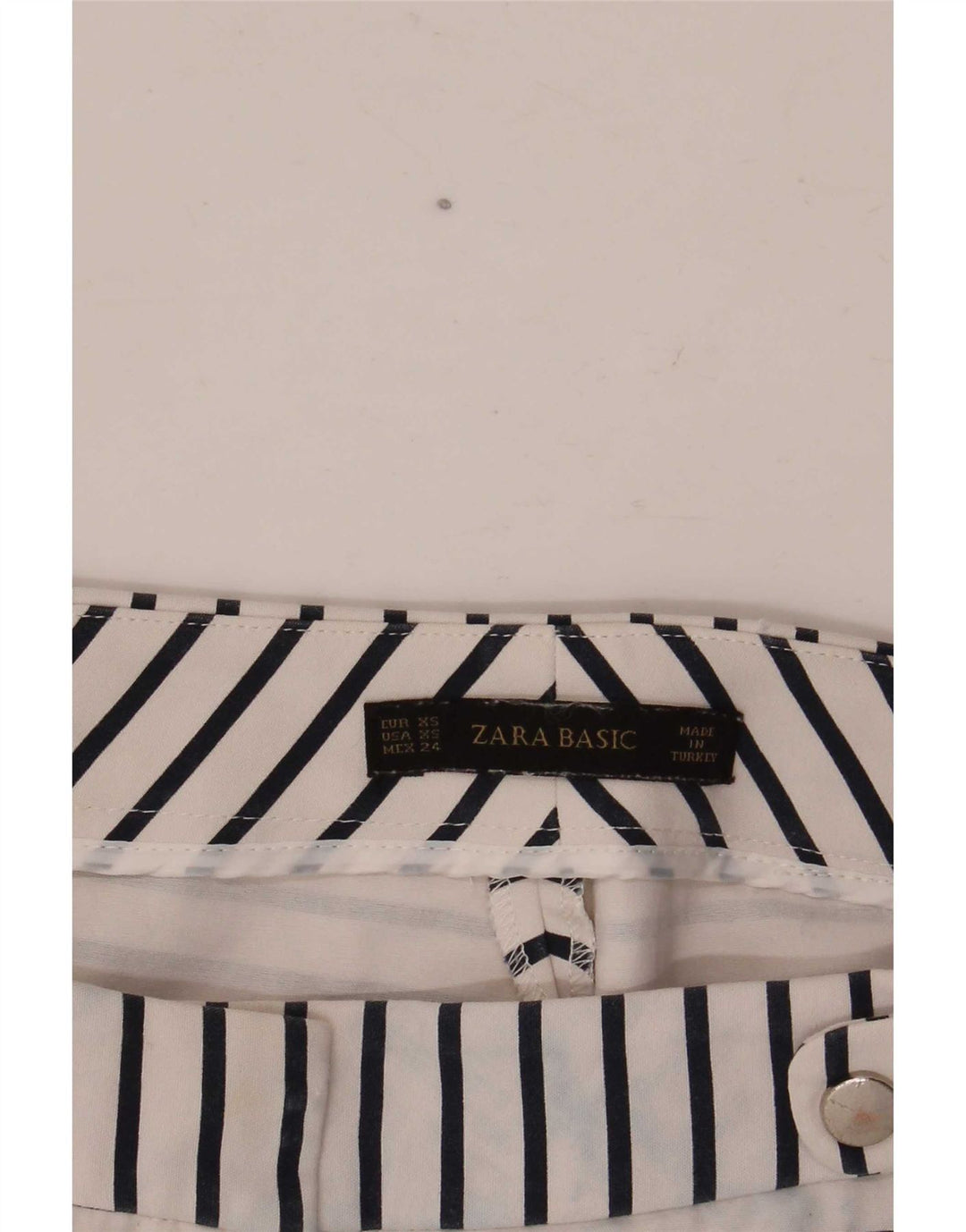 Pantaloncini casual regolari da donna Zara XS W28 a righe bianche