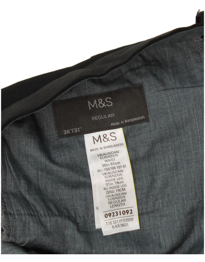 Pantaloni da abito regolari dritti da uomo Marks & Spencer W36 L31 poliestere nero