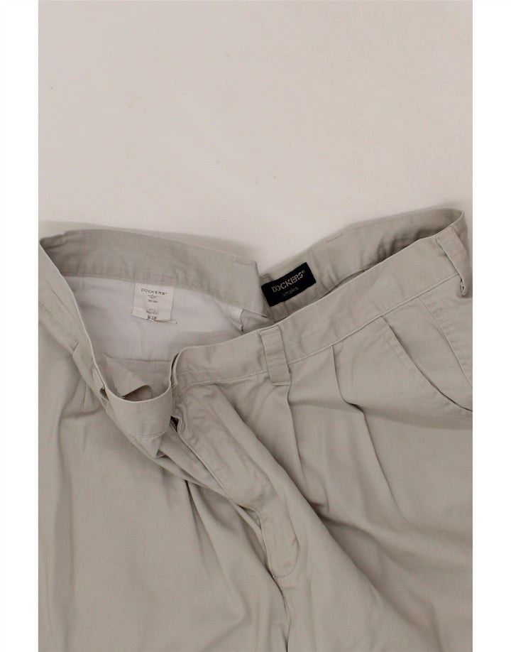 DOCKERS Mens Khakis Pegged Chino Shorts W38 XL Grey Cotton Vintage Dockers and Second-Hand Dockers from Messina Hembry 
