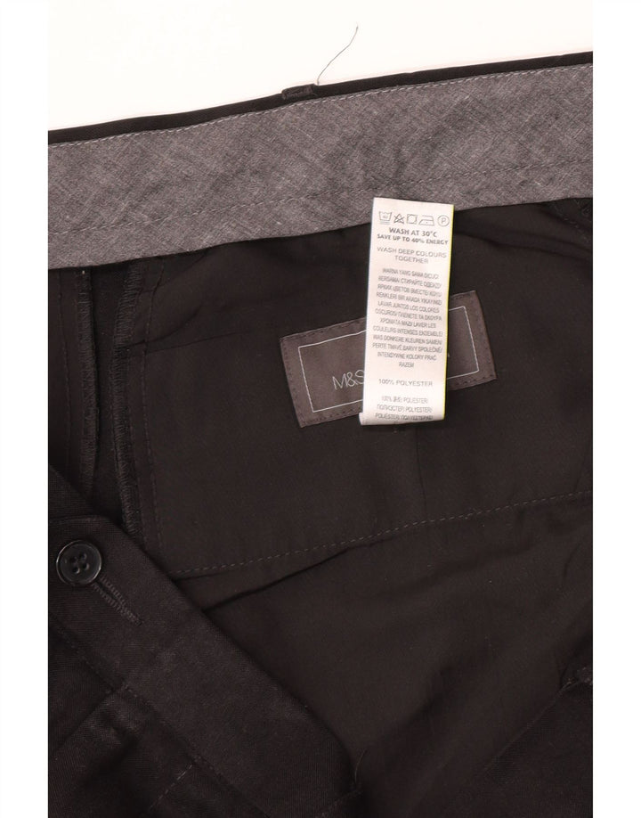 Pantaloni da abito vestibilità regolare Marks & Spencer da uomo W40 L31 poliestere nero