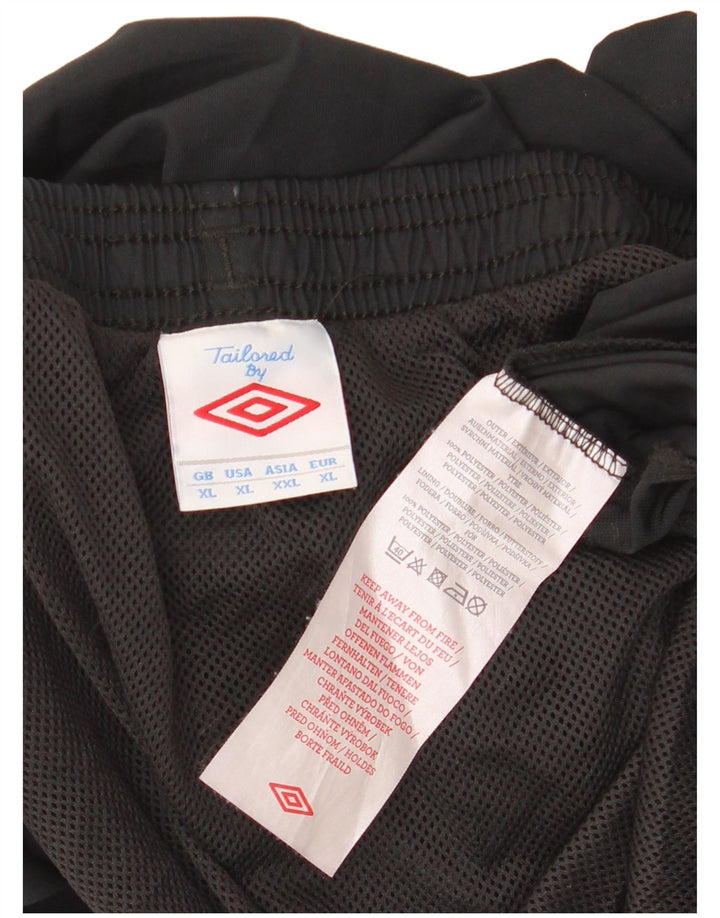 Pantaloncini sportivi da uomo Umbro XL neri in poliestere