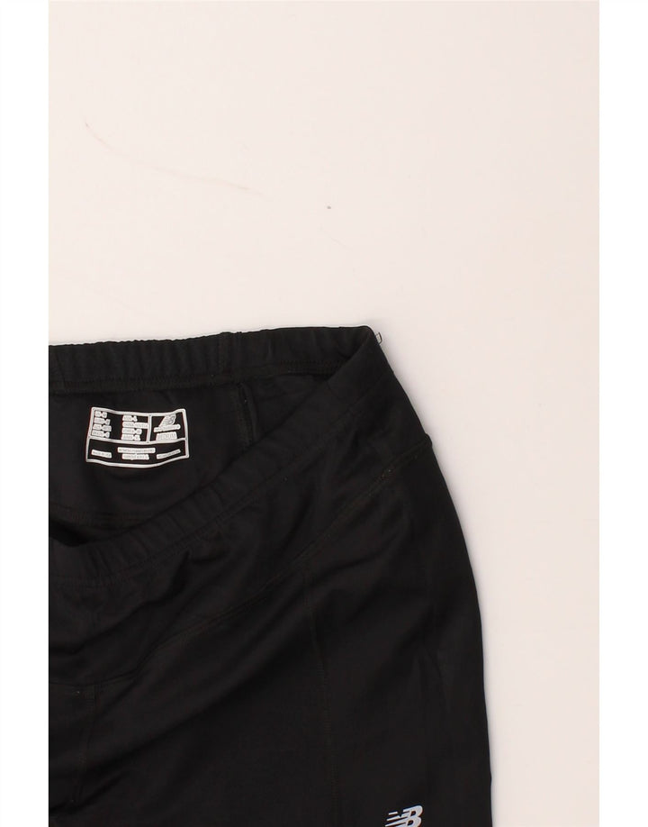 NEW BALANCE Womens Capri Leggings Medium Black Vintage New Balance and Second-Hand New Balance from Messina Hembry 