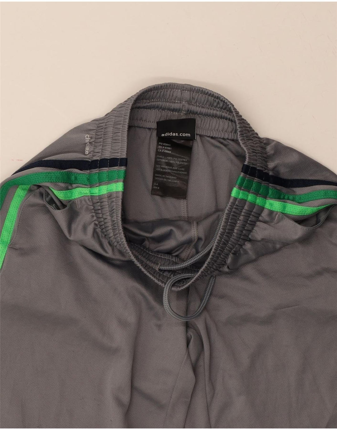 ADIDAS Boys Climalite Sport Shorts 7-8 Years Small  Grey Polyester Vintage Adidas and Second-Hand Adidas from Messina Hembry 