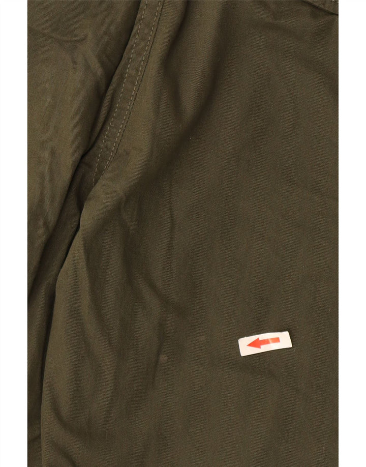 Pantaloncini cargo da uomo Mountain Warehouse W30 verde medio