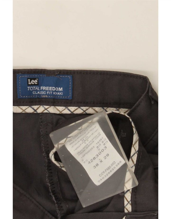 Pantaloni da completo da uomo Lee Total Freedom vestibilità classica W38 L29 poliestere grigio