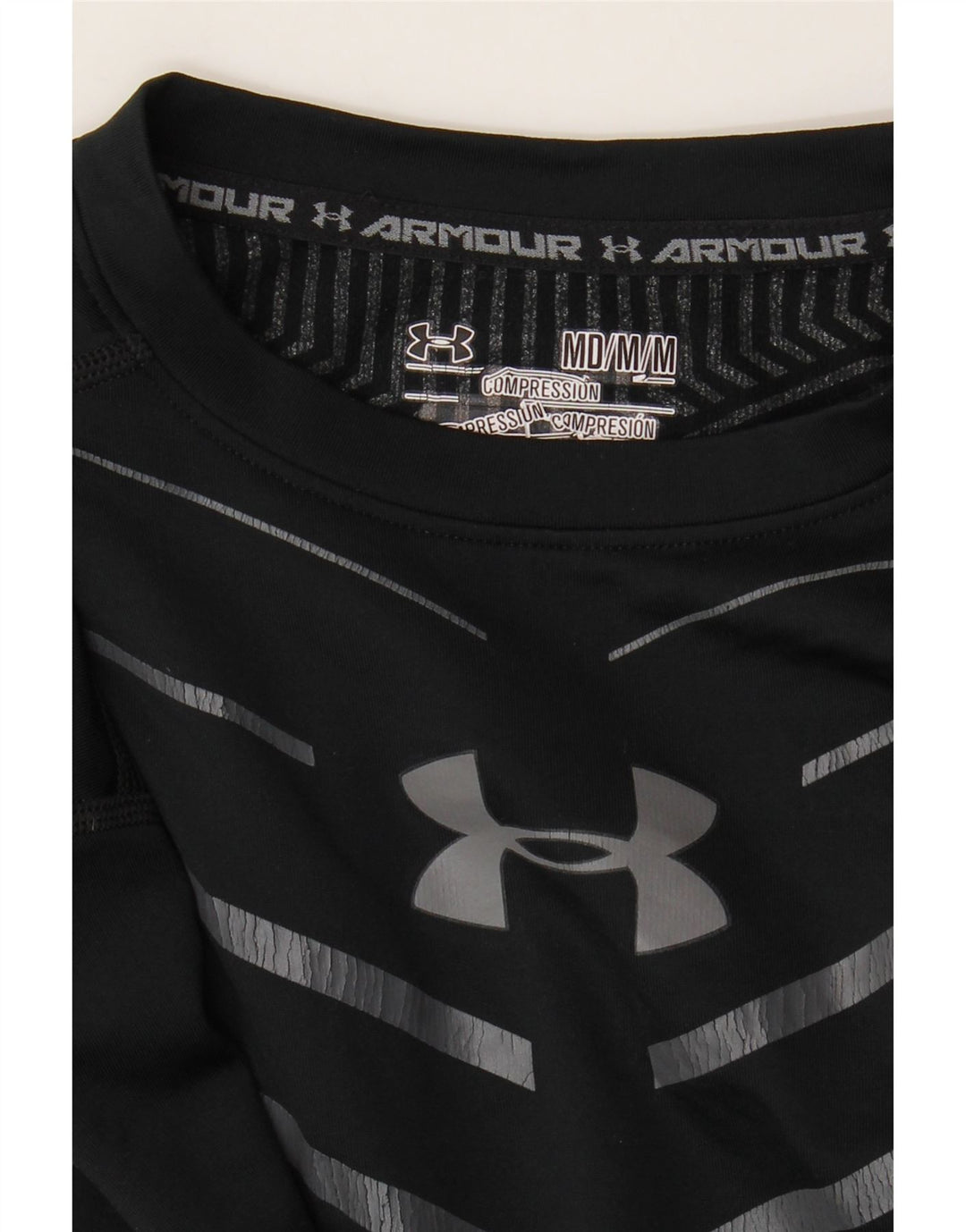 Maglia da uomo Under Armour a maniche lunghe a righe nere medie