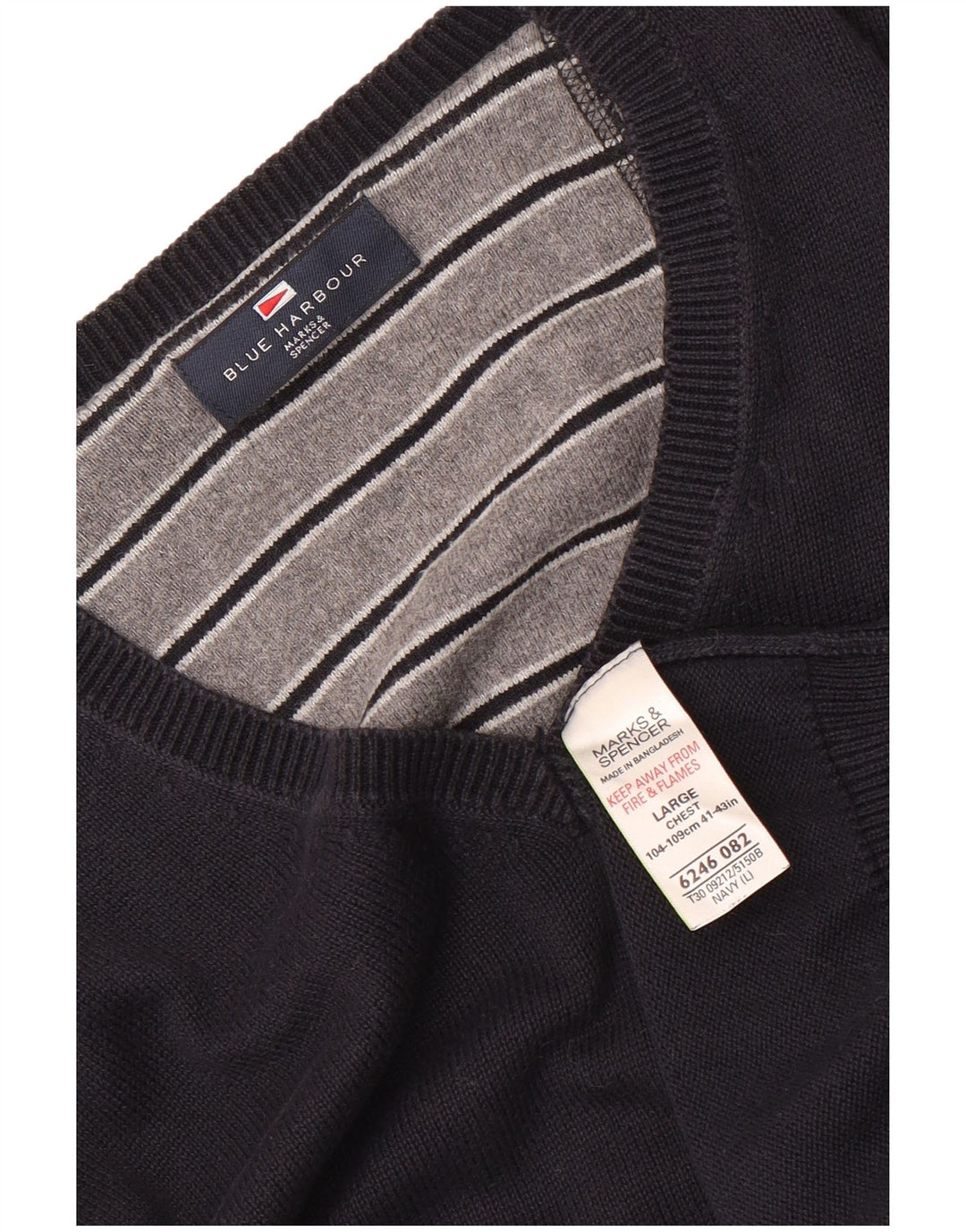 Maglione da uomo Marks & Spencer Blue Harbour con scollo a V grande blu navy