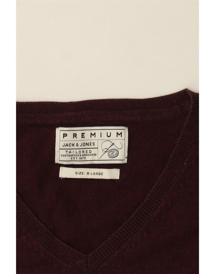 JACK & JONES Mens V-Neck Jumper Sweater XL Maroon Acrylic Vintage Jack & Jones and Second-Hand Jack & Jones from Messina Hembry 