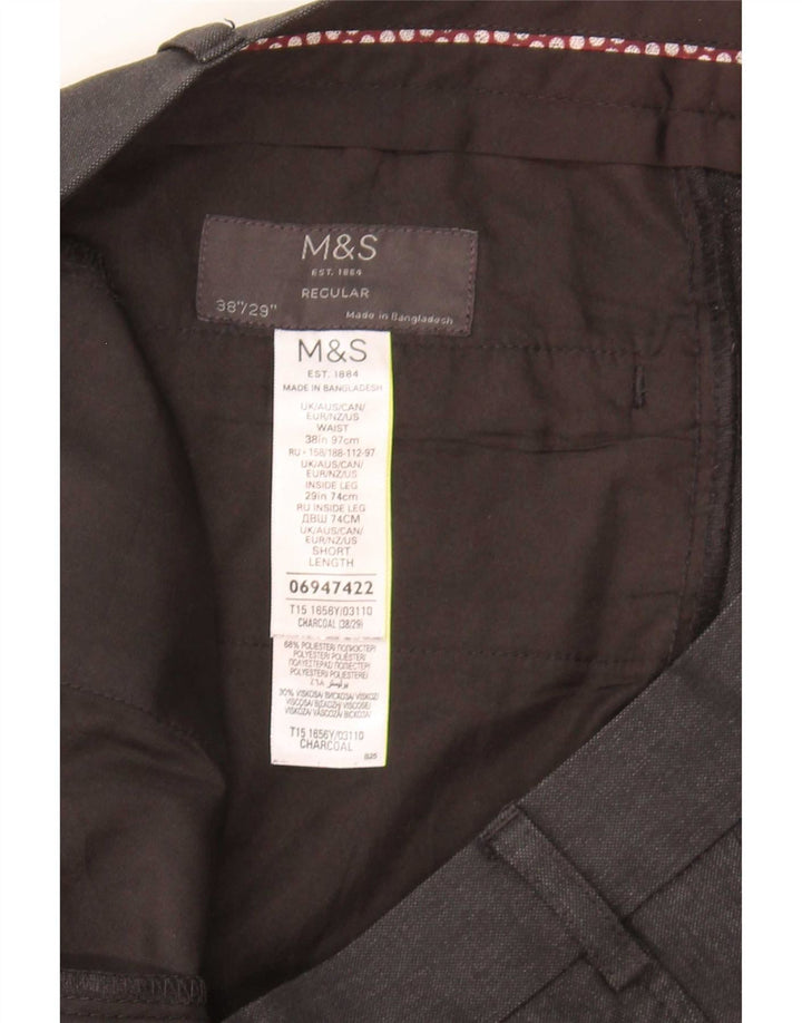 Pantaloni da abito vestibilità regolare Marks & Spencer da uomo W38 L29 poliestere grigio