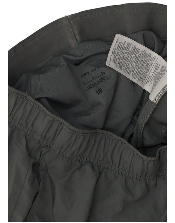 Pantaloncini sportivi Nike Dri Fit da uomo piccoli in poliestere grigio