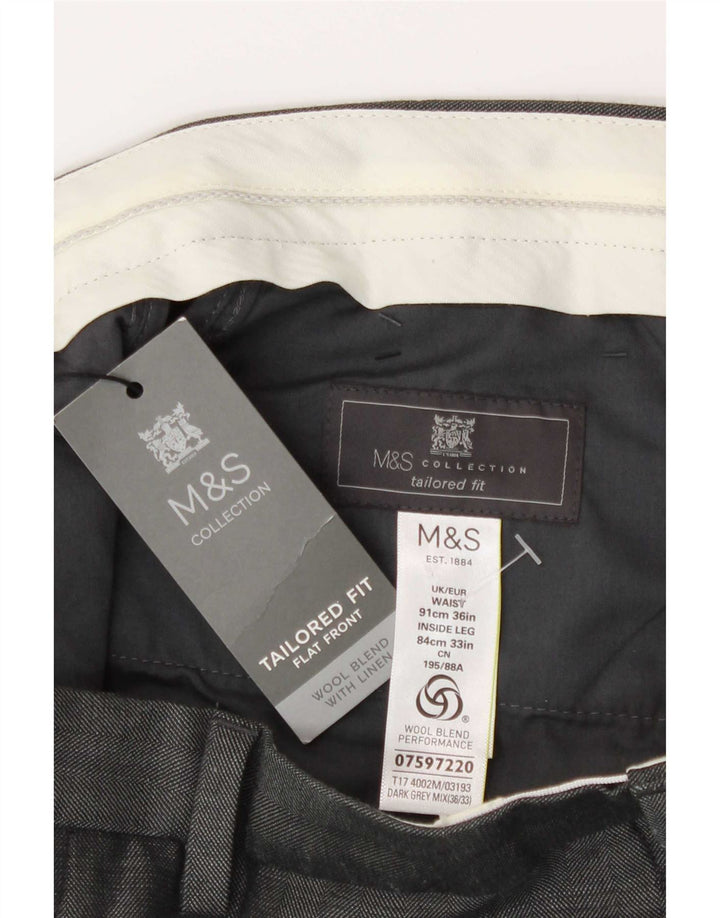 Pantaloni da abito dritti su misura da uomo Marks & Spencer W36 L33 grigi