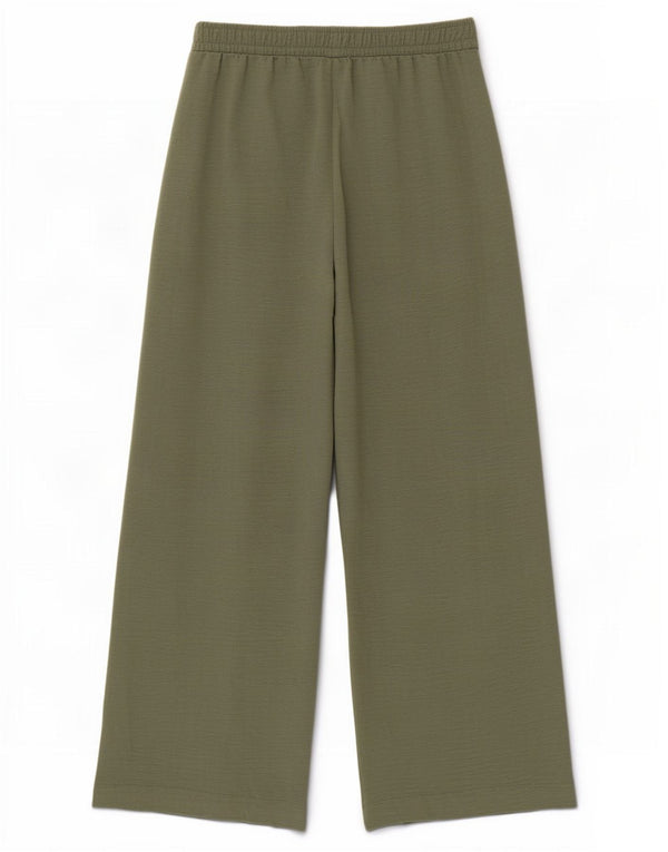 Pantaloni corti da donna Zara a gamba larga medi W28 L26 poliestere verde