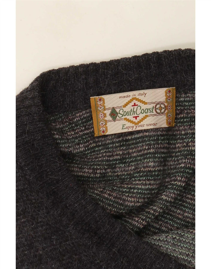 Maglione da uomo con scollo a V della South Coast, grande motivo geometrico multicolore