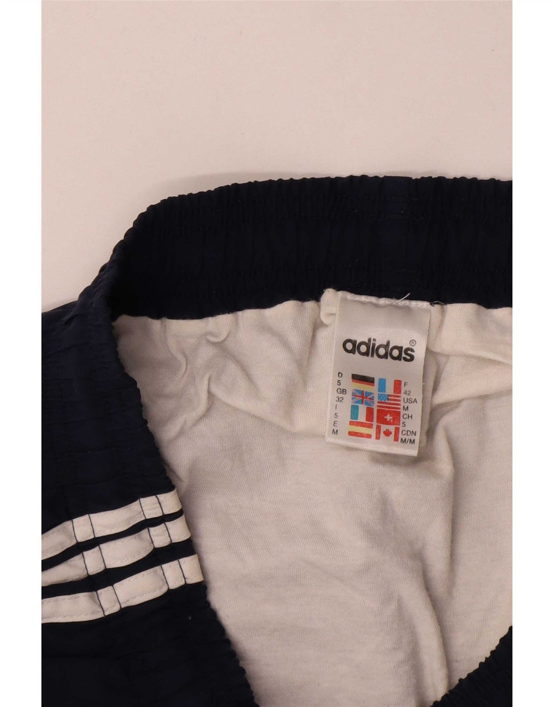 Pantaloncini sportivi da uomo Adidas medi in poliestere blu navy