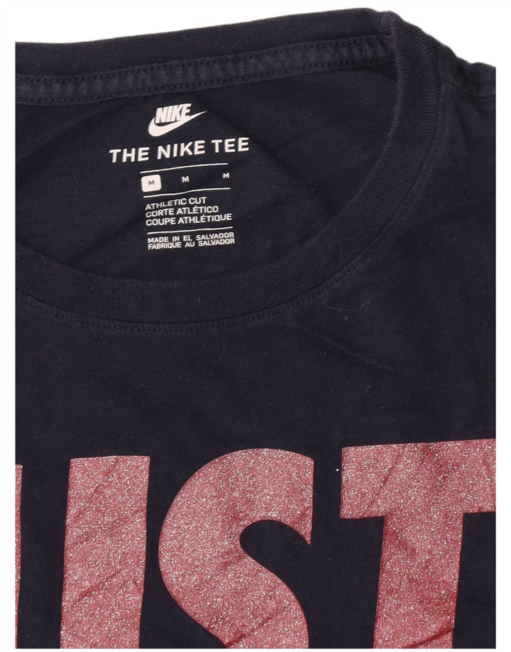 T-shirt grafica Nike da uomo con taglio atletico, colore blu navy medio
